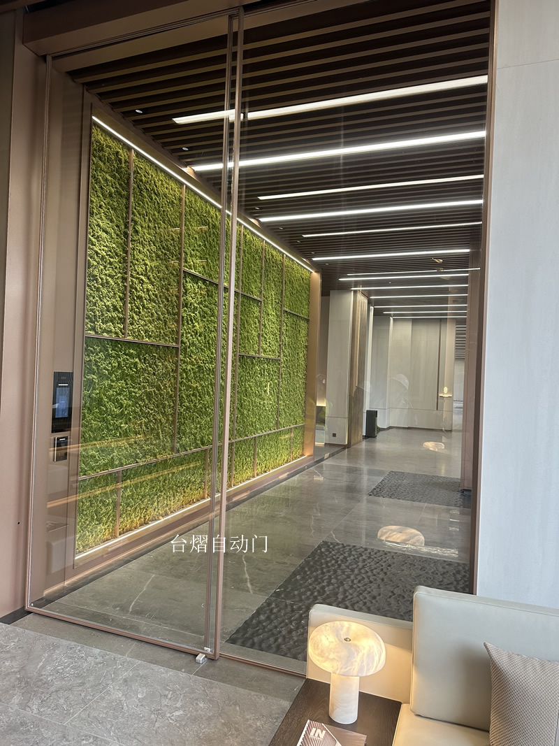 小区自动门安装实例