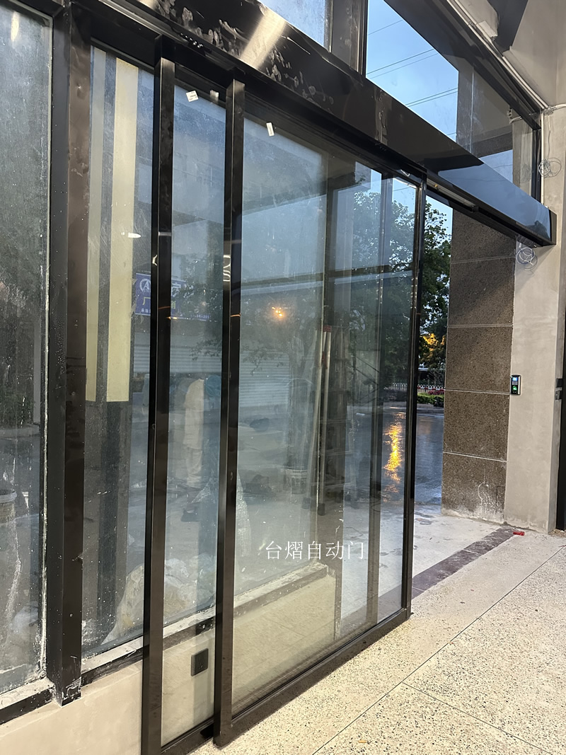 小区自动门安装实例